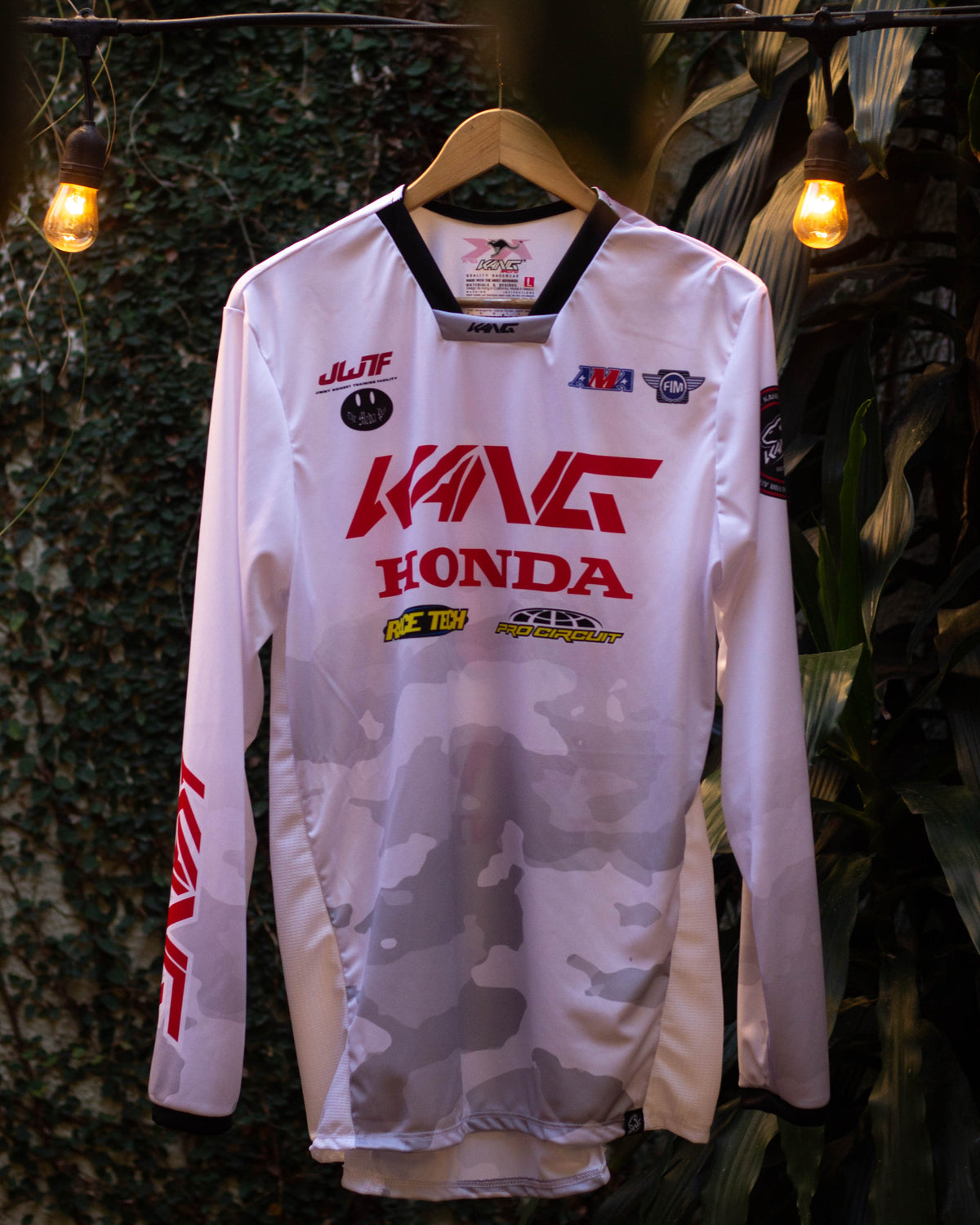 Snow Camo White Kit