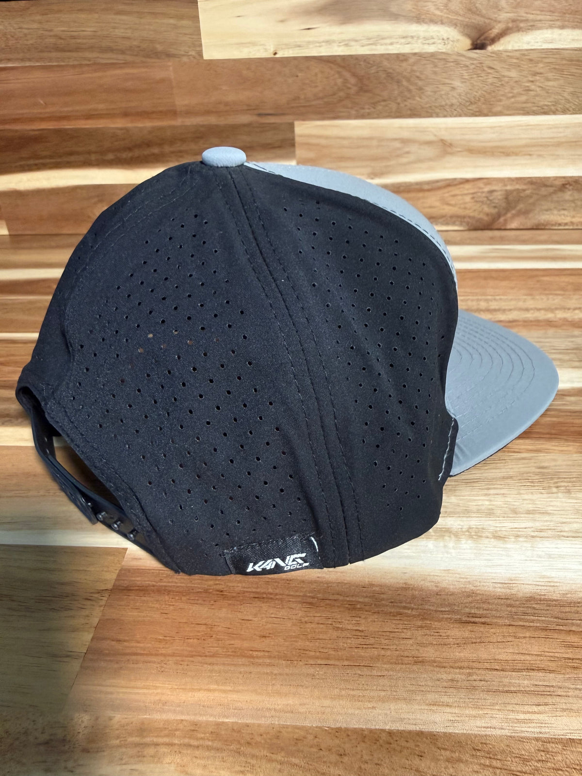 Kang Bike Hat Gris / Negro Logo Horizontal