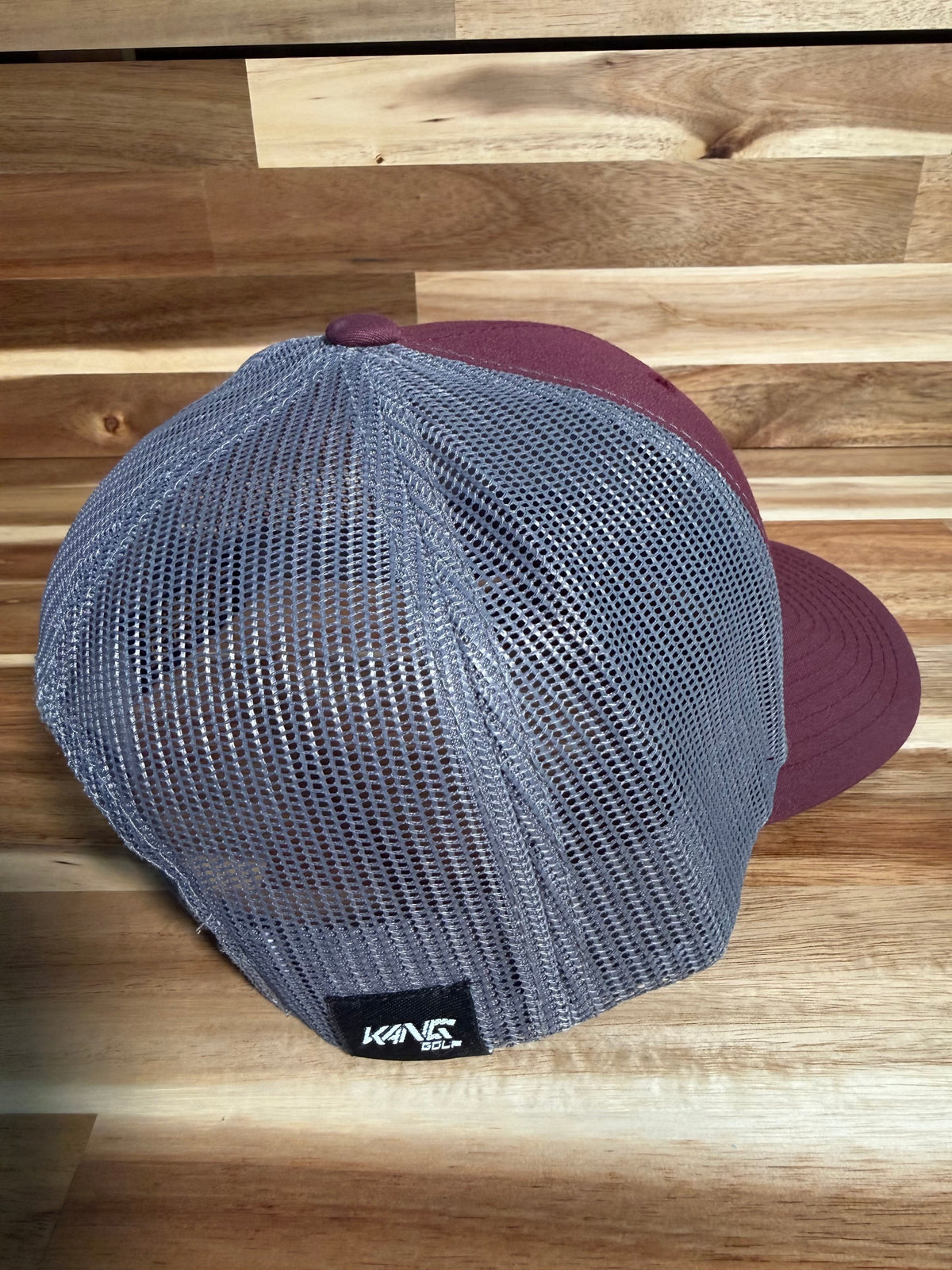 Kang Pro Hat Tinto / Gris claro Logo Emblema MB