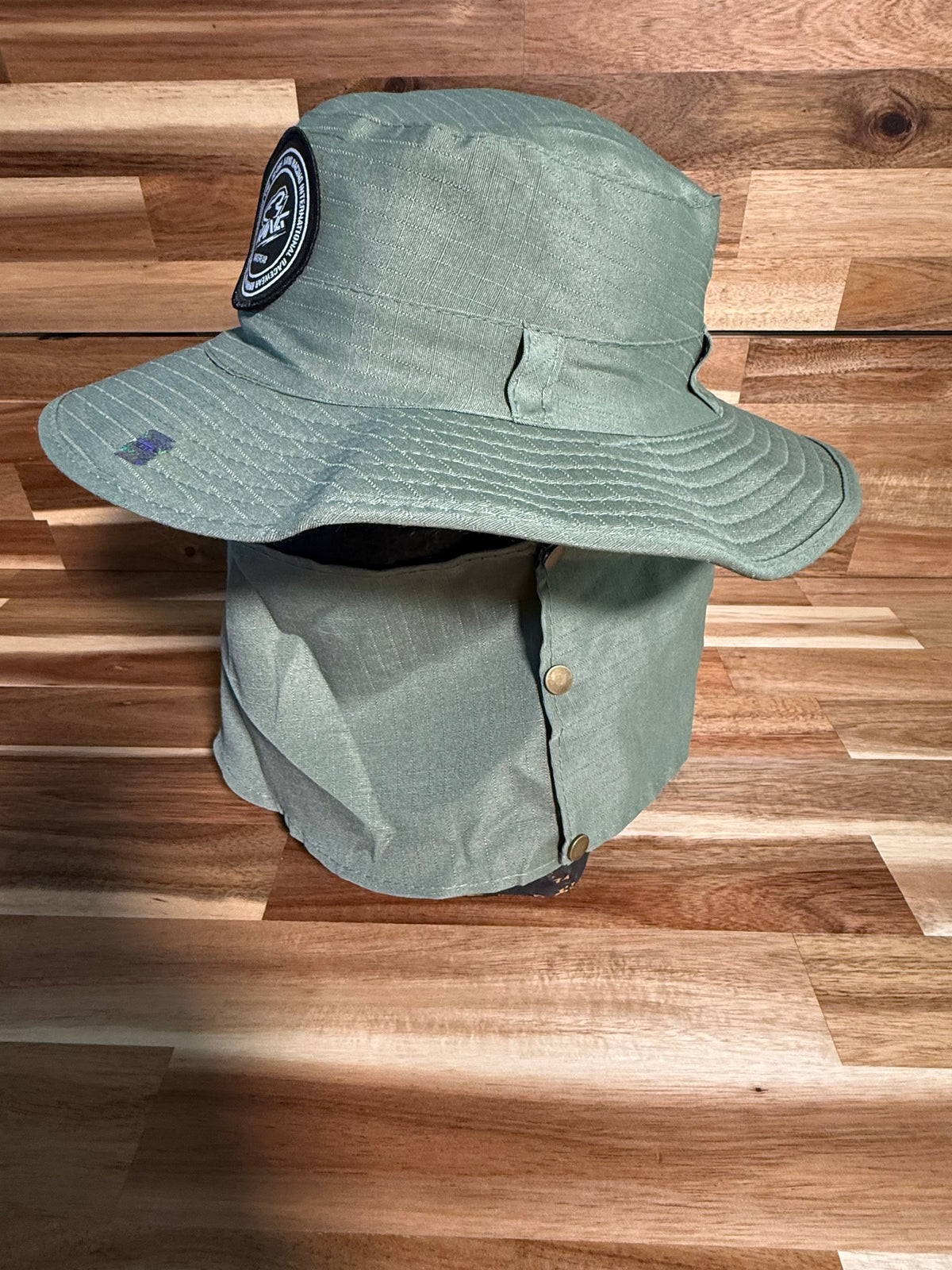 Kang BOONIE HAT Verde Olivo Logo Emblema MB