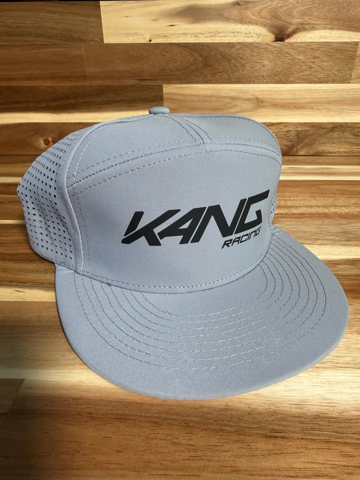 Gorra Kang estilo casual de uso diario