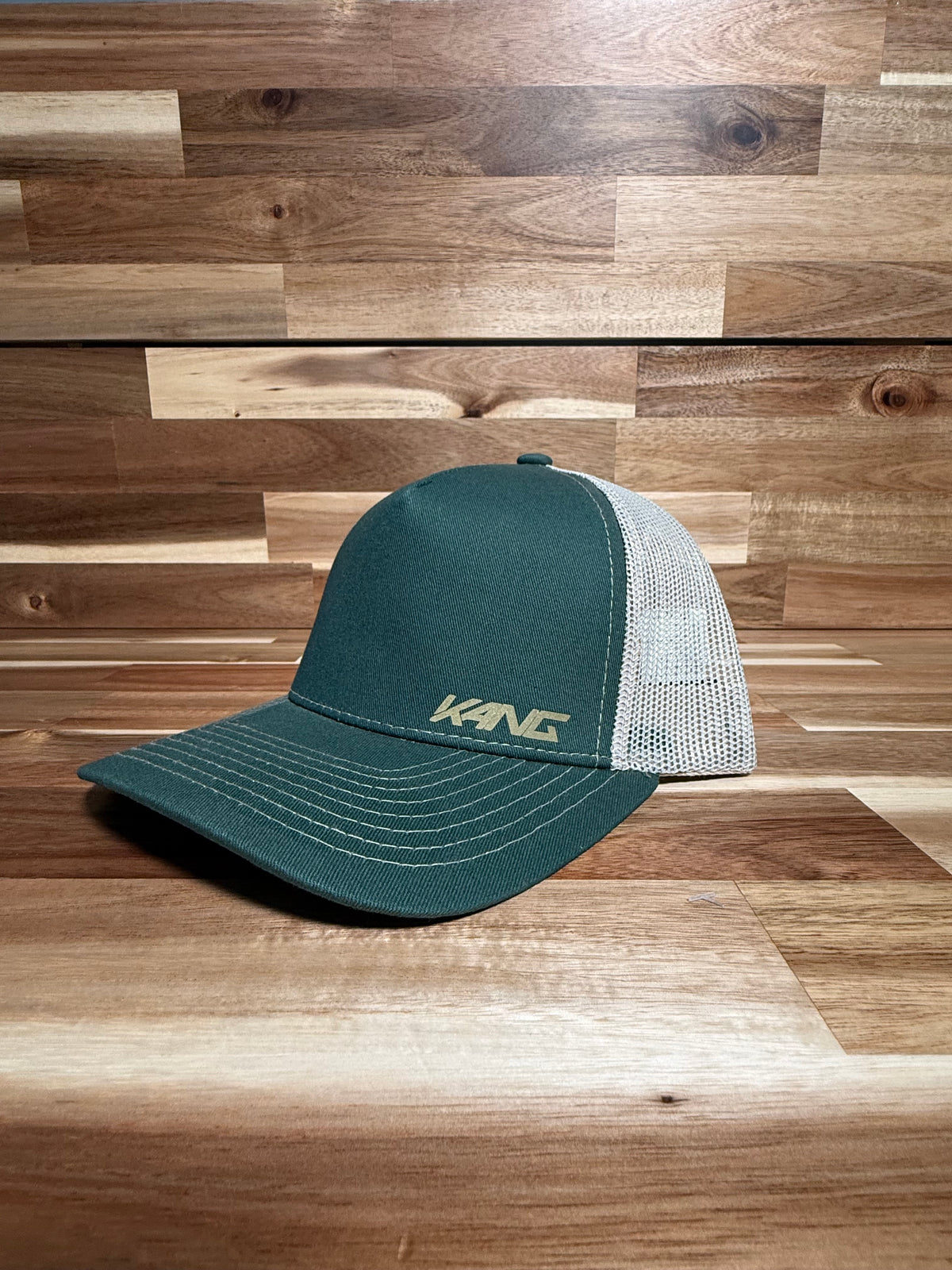 Gorra Kang estilo casual de uso diario