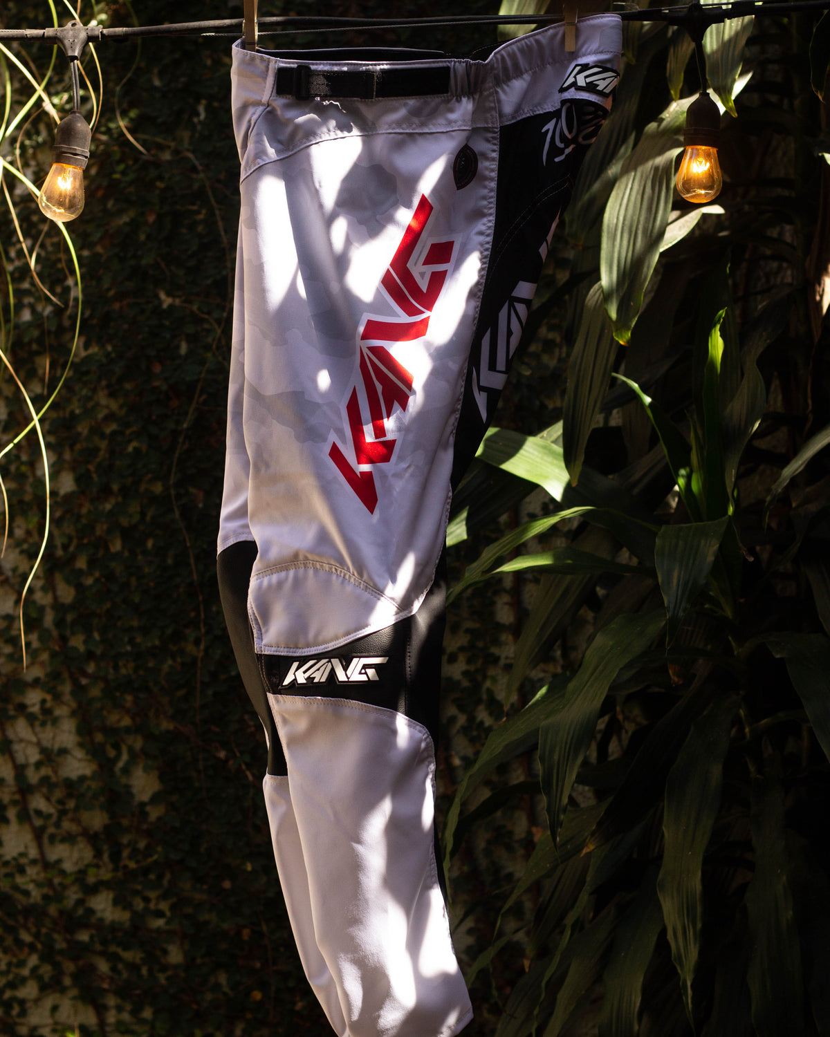 Snow Camo White Kit